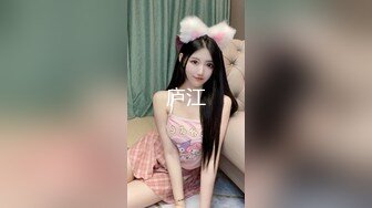 关晓彤女下属为加薪献身公司三大男高管无码