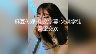 漂亮少妇跟小男友啪啪爱自拍 每个机会都不放过 厕所 车震 无视外面路人 就爱看自己的骚表情 最后口爆吞精