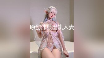 反差骚学妹⭐清纯活力少女〖ssrpeach〗刚健完身小骚穴就受不了了，跪在椅子上翘起小屁屁让大鸡巴后入